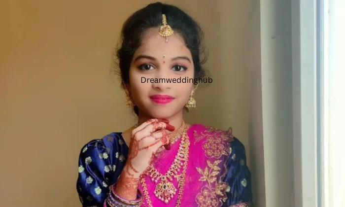 Shiny Beauty Parlour